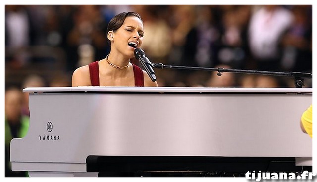 Vidéo Alicia Keys Superbowl hymne national 2013 sing raco82 tijuana.fr